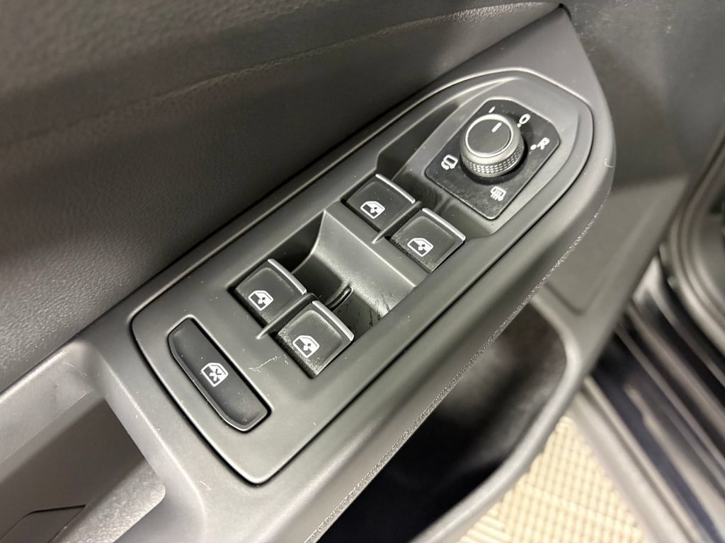 Used 2024 Volkswagen GTI Autobahn FWD image 13