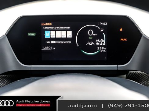 Used 2024 Toyota bZ4X FWD image 18