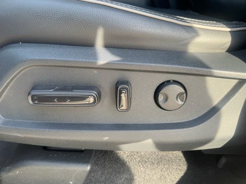 Certified 2023 Honda Pilot Elite image 27