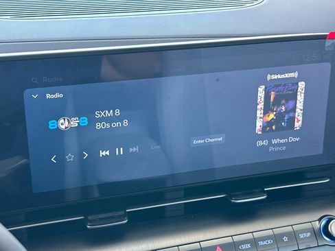 Certified 2025 Hyundai Kona SEL AWD/4WD image 18