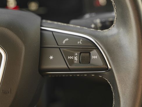 Used 2023 Audi Q8 Premium w/ Convenience Package image 19