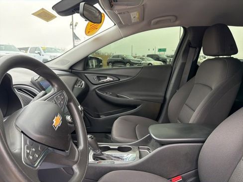 Used 2019 Chevrolet Malibu LS w/ LPO, Convenience Package 1 image 20