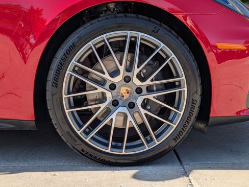 New 2025 Porsche Panamera image 28