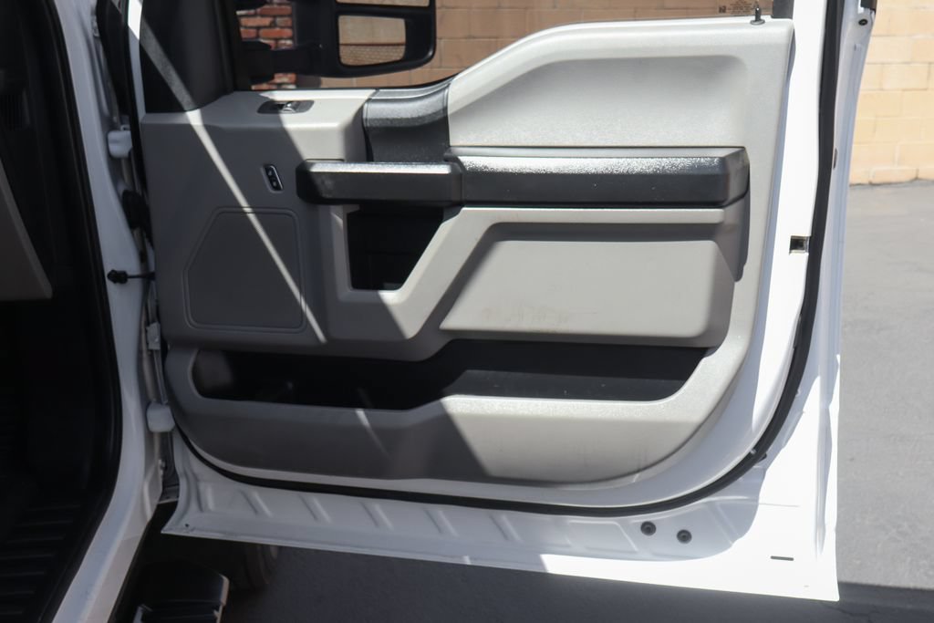 Used 2021 Ford F550 2WD Crew Cab Super Duty image 45