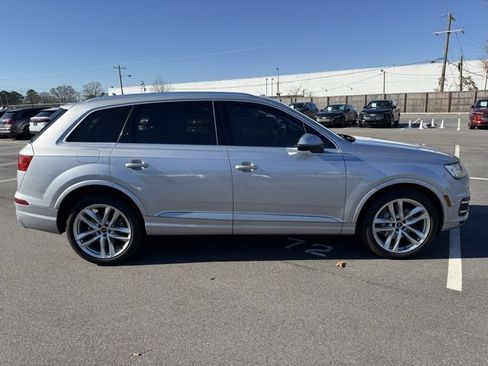 Used 2018 Audi Q7 3.0T Prestige w/ Prestige Package image 8