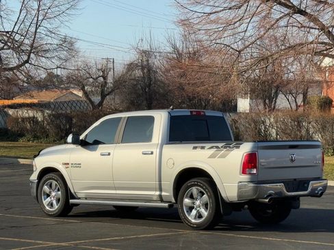 Used 2017 RAM 1500 Laramie w/ Convenience Group image 7