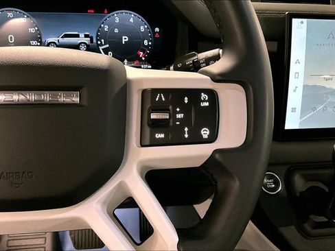 Certified 2025 Land Rover Defender 110 S image 21