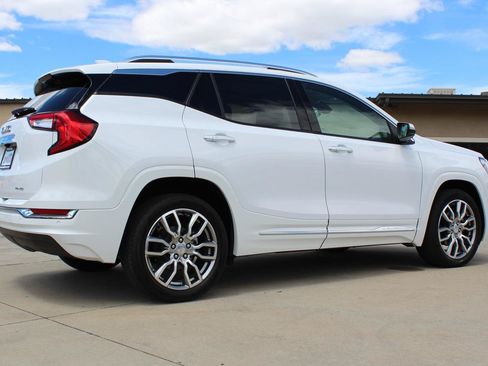 Used 2024 GMC Terrain Denali w/ Denali Premium Package AWD/4WD image 80