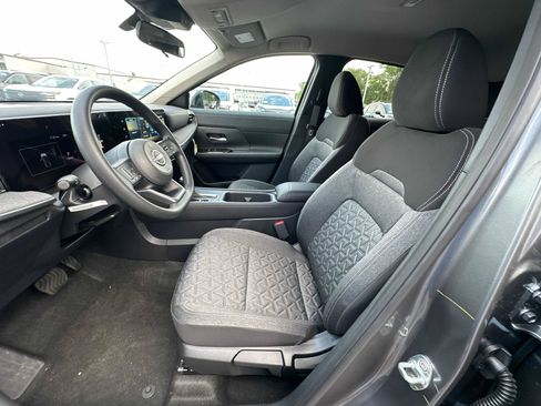 New 2026 Nissan Kicks SV w/ Cold Weather Package AWD/4WD image 21