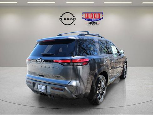 New 2026 Nissan Pathfinder Platinum AWD/4WD image 3
