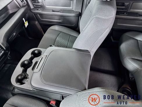 New 2026 RAM 2500 Tradesman AWD/4WD image 28