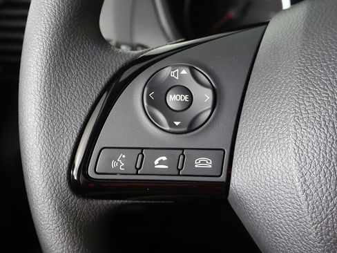 New 2026 Mitsubishi Eclipse Cross LE AWD/4WD image 37