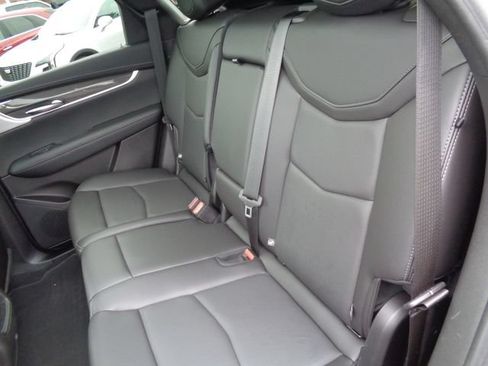 Certified 2023 Cadillac XT5 Sportv w/ Technology Package AWD/4WD image 16