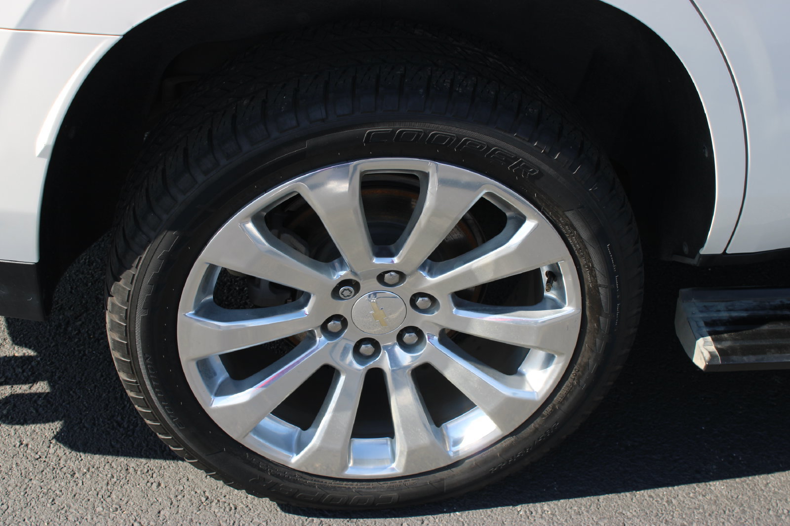 Used 2022 Chevrolet Tahoe Premier w/ Texas Edition AWD/4WD image 29