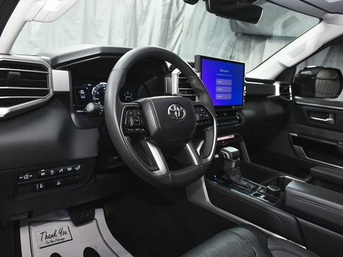 Used 2024 Toyota Tundra Limited w/ Power Package image 18