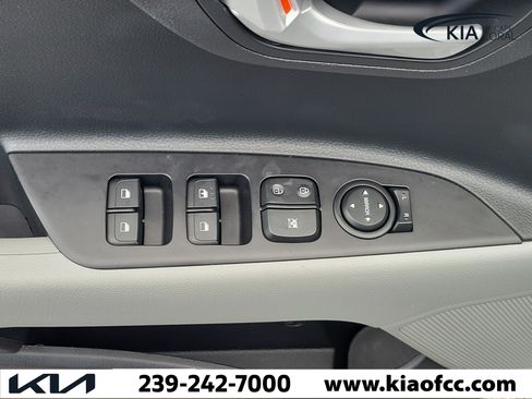 Used 2023 Kia Rio S FWD image 23
