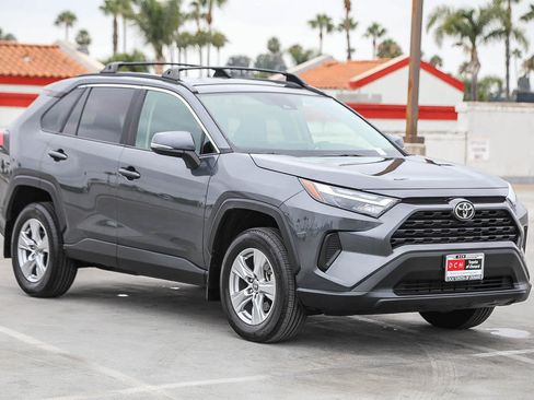 Certified 2024 Toyota RAV4 XLE FWD image 29