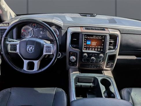 Used 2017 RAM 1500 Laramie w/ Convenience Group AWD/4WD image 15