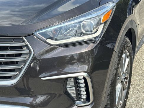 Used 2019 Hyundai Santa Fe XL SE w/ SE Premium Package 02 AWD/4WD image 9