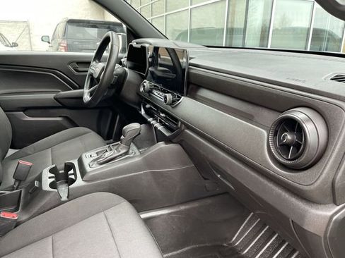 Certified 2023 Chevrolet Colorado W/T image 28