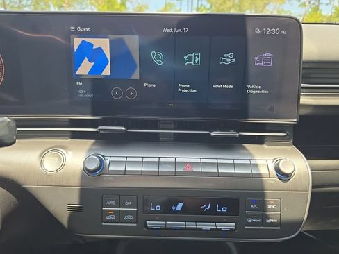 Used 2024 Hyundai Kona SEL FWD image 17