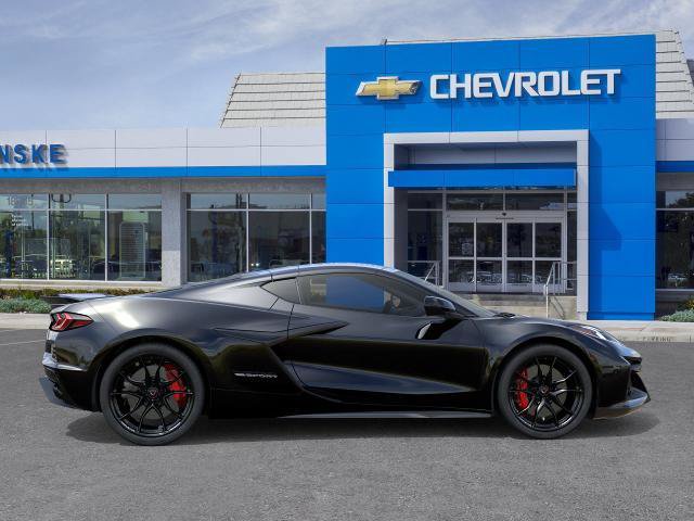 New 2027 Chevrolet Corvette Grand Sport w/ Z52 Sport Performance Package RWD image 5