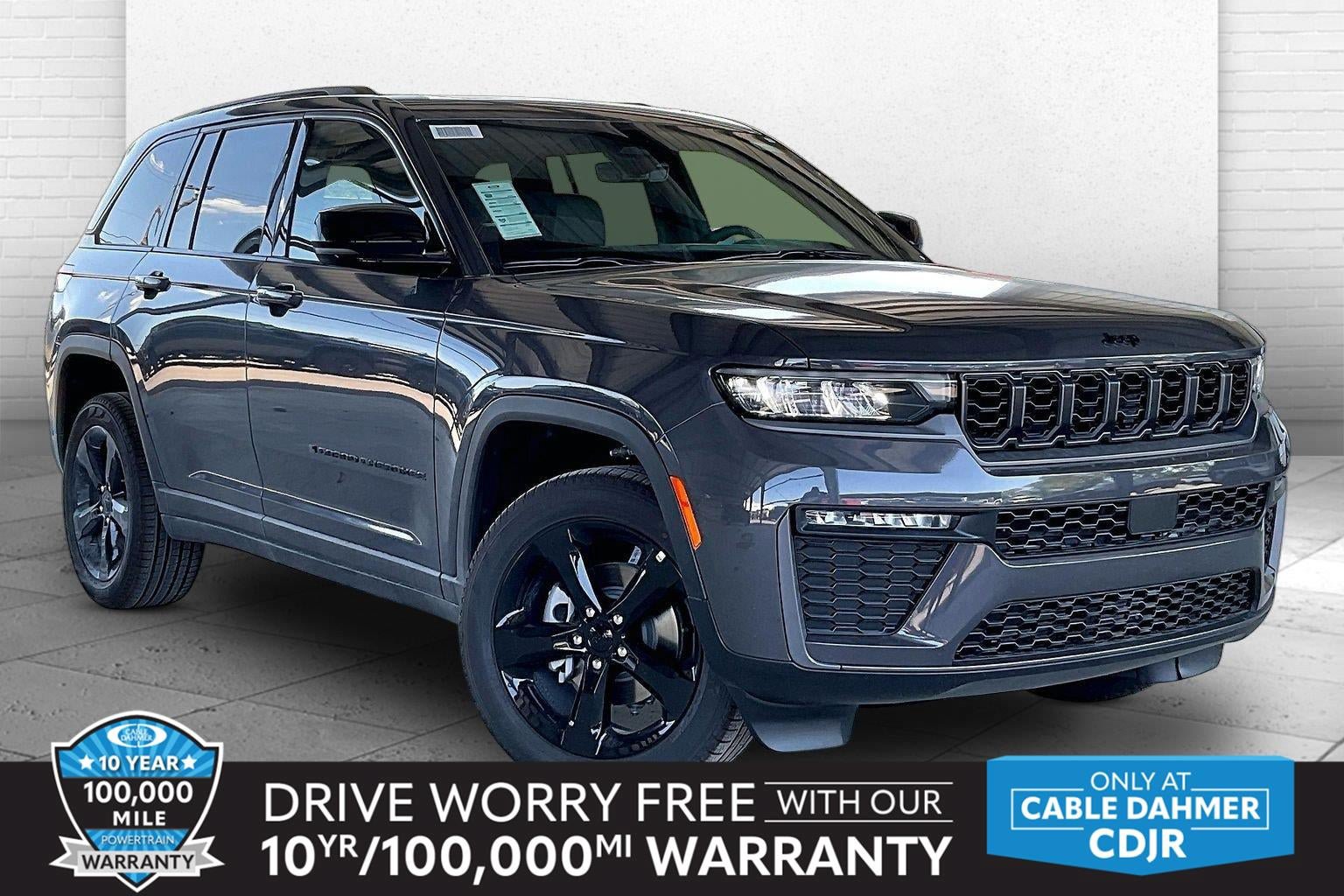 New 2026 Jeep Grand Cherokee Limited w/ Limited Altitude Package AWD/4WD image 1