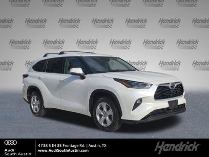 Used 2021 Toyota Highlander LE