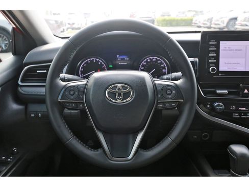 Used 2023 Toyota Camry SE w/ Convenience Package FWD image 15