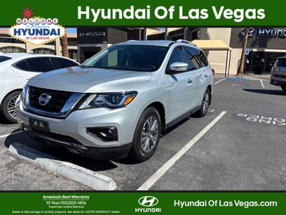 Used 2020 Nissan Pathfinder SV