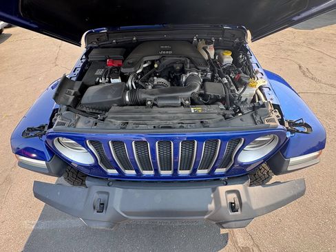 Used 2020 Jeep Wrangler Unlimited Sahara w/ Uconnect 4C Nav & Sound Group AWD/4WD image 37