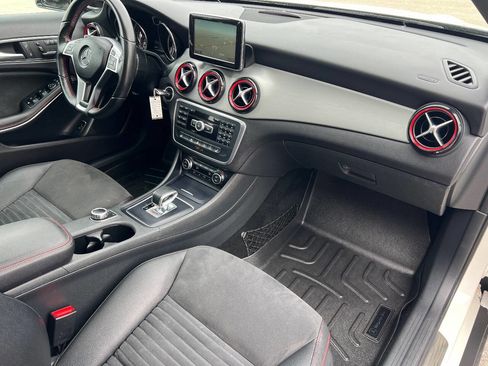 Used 2015 Mercedes-Benz GLA 45 AMG 4MATIC image 20