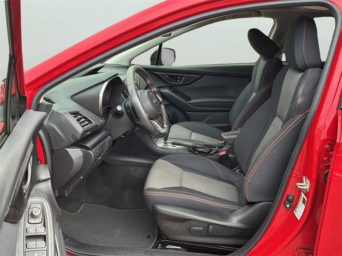 Used 2021 Subaru Crosstrek 2.0i Premium w/ Moonroof Package image 10