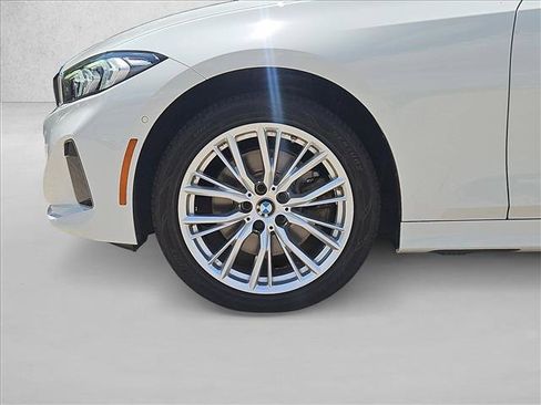 Used 2023 BMW 330i Sedan w/ Parking Assistance Package RWD image 21