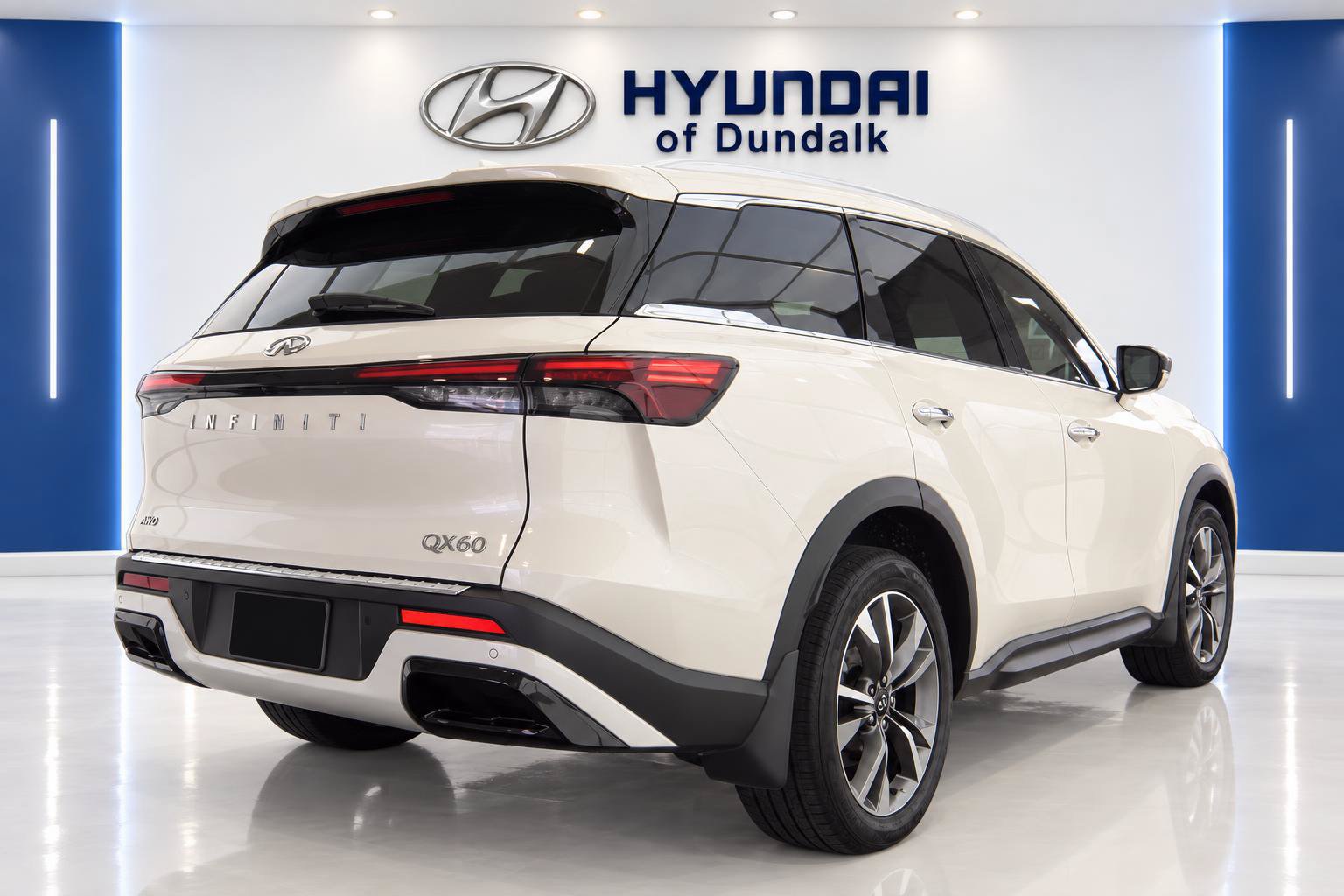 Used 2023 INFINITI QX60 Luxe w/ Cargo Package AWD/4WD image 4