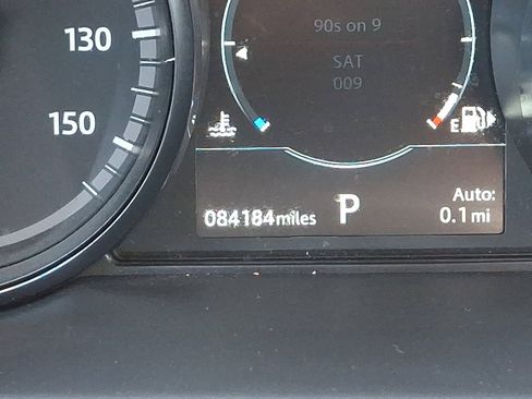 Used 2019 Land Rover Discovery Sport HSE AWD/4WD image 20