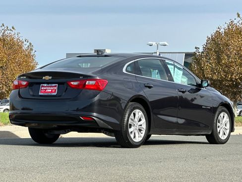 Used 2023 Chevrolet Malibu LT image 4