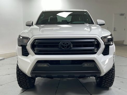 New 2025 Toyota Tacoma SR5 image 2