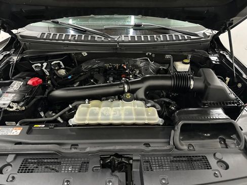 Used 2023 Ford Expedition Max XLT RWD image 6
