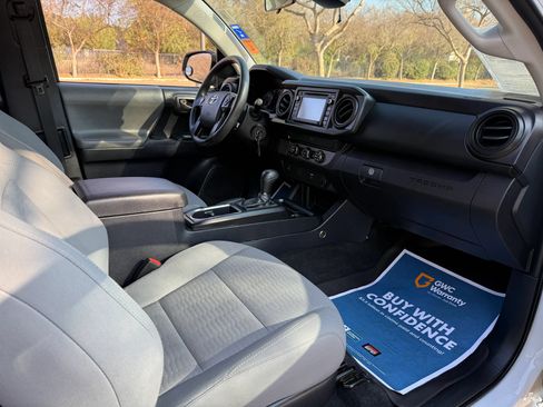 Used 2019 Toyota Tacoma SR RWD image 16