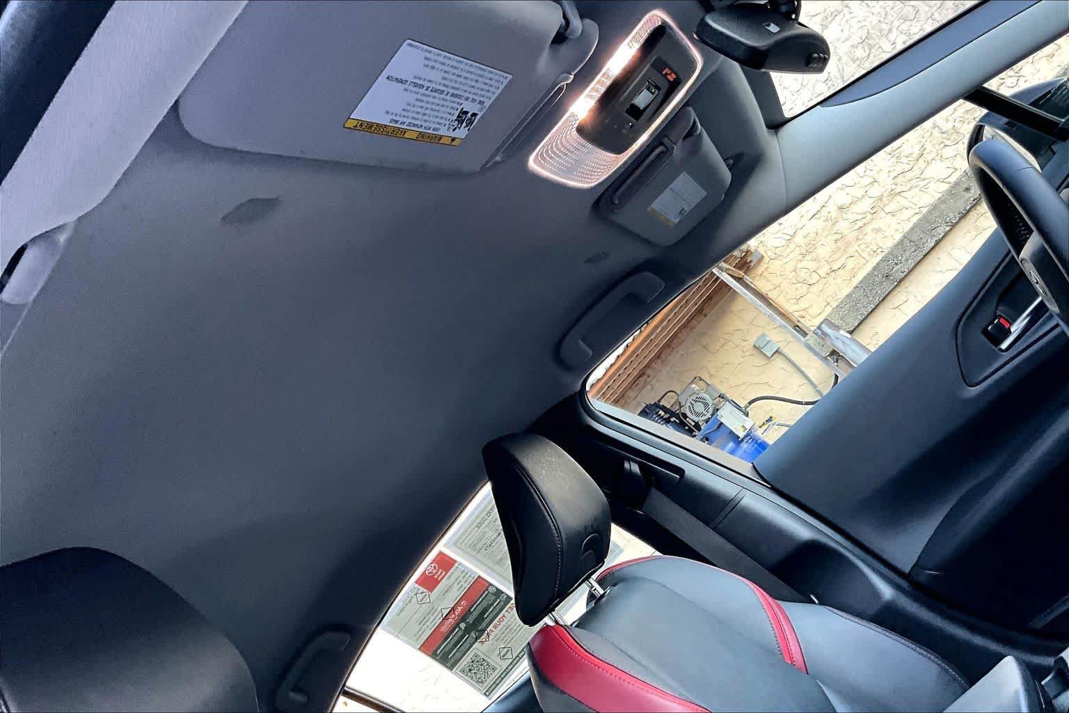 Used 2026 Toyota Prius Plug-In Hybrid FWD image 14