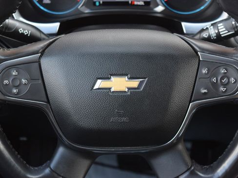 Used 2019 Chevrolet Traverse LT w/ LT Premium Package image 18