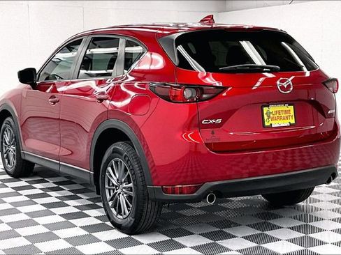 Used 2019 MAZDA CX-5 Touring FWD image 2