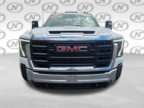 Used 2024 GMC Sierra 2500 Pro w/ Convenience Package AWD/4WD image 14