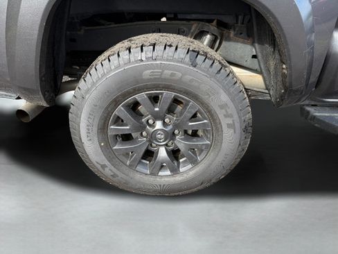 Used 2023 Toyota Tacoma SR5 AWD/4WD image 24