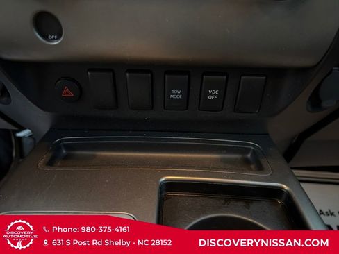 Used 2011 Nissan Titan SV w/ SV Value Truck Pkg image 15