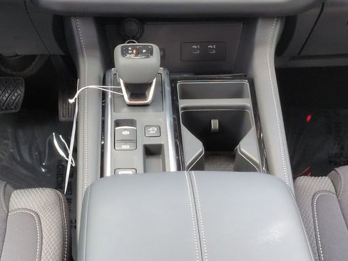 New 2026 Nissan Pathfinder SV FWD image 20