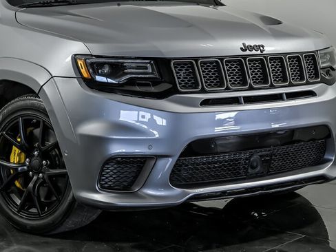Used 2020 Jeep Grand Cherokee Trackhawk w/ Trailer Tow Group IV AWD/4WD image 2