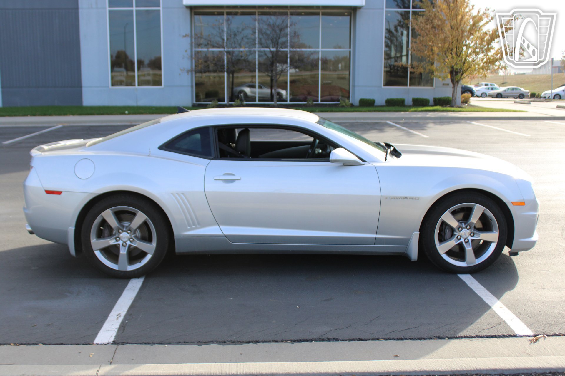 Used 2010 Chevrolet Camaro SS w/ RS Package RWD image 6