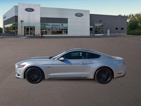 Used 2016 Ford Mustang GT Premium w/ GT Performance Package image 7